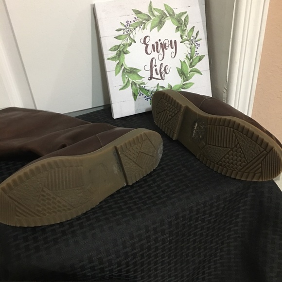 Draper of Glastonbury Winter Leather Brown Boots - Picture 8 of 16